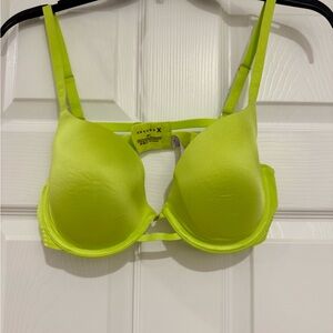 Savage X Fenty Microfiber T-shirt Bra in Acid Green